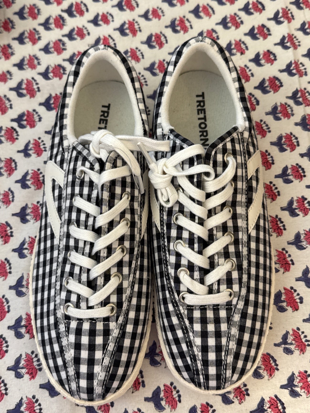 NWT Tretorn Shoes 8.5