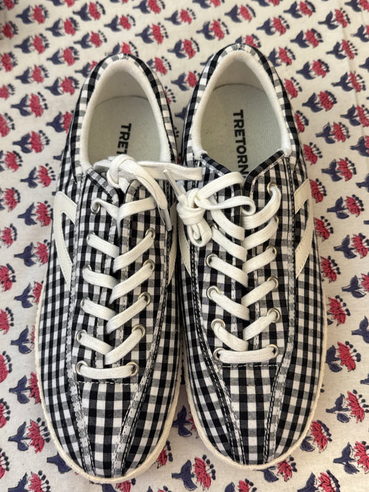 NWT Tretorn Shoes 8.5