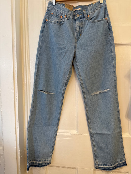 NWT Levi's Pants 27