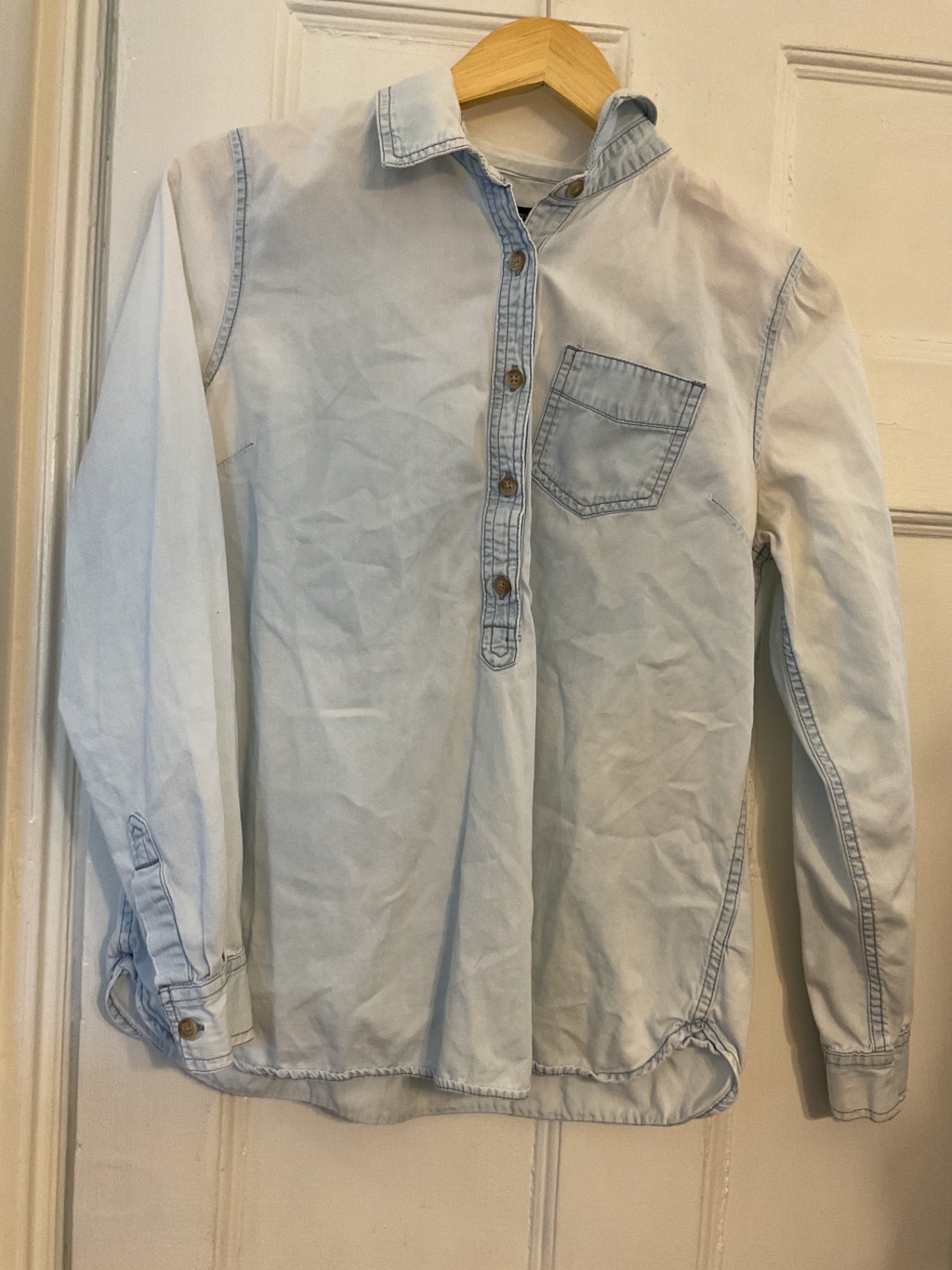 GAP Factory Shirt S