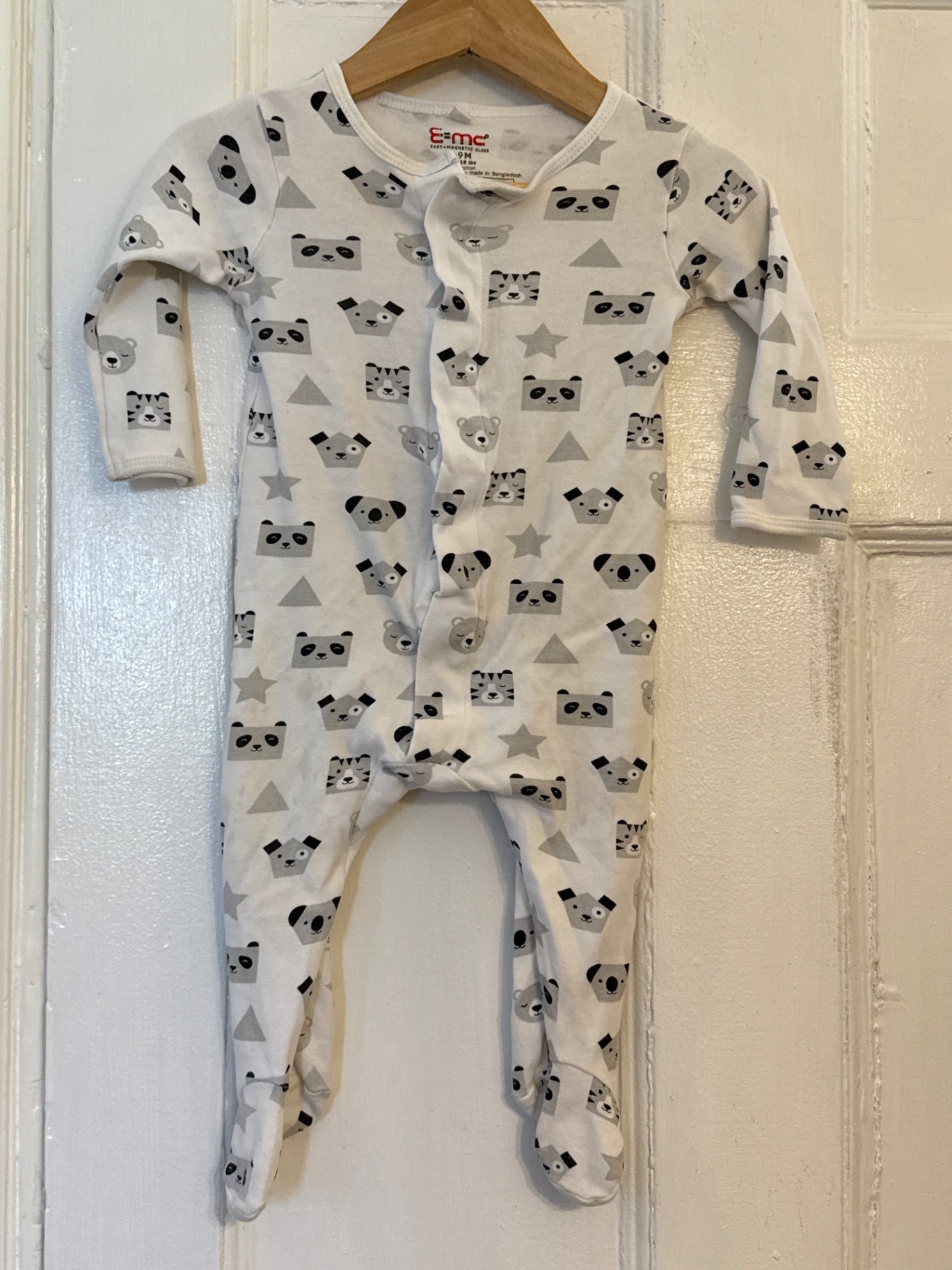 EMC Pajamas 6-9 mo. Very Good