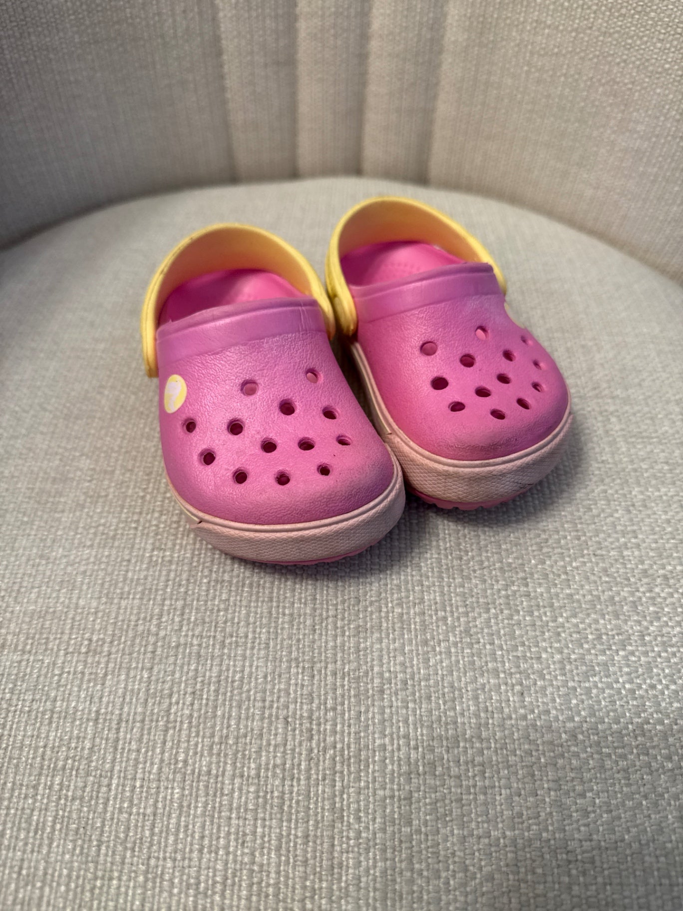 Crocs Shoes 4/5 Good