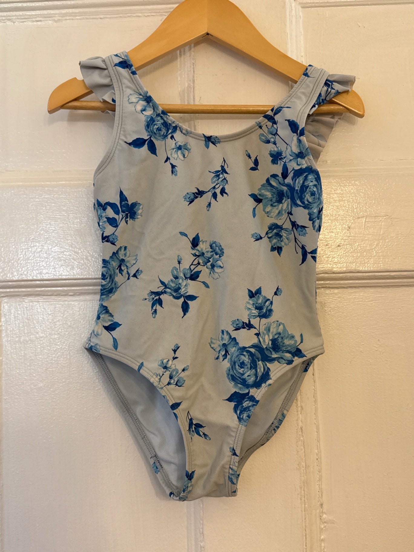 Swimwear 4/5T Good