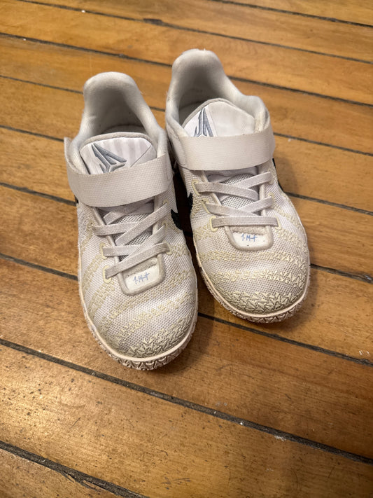 Nike Shoes 12