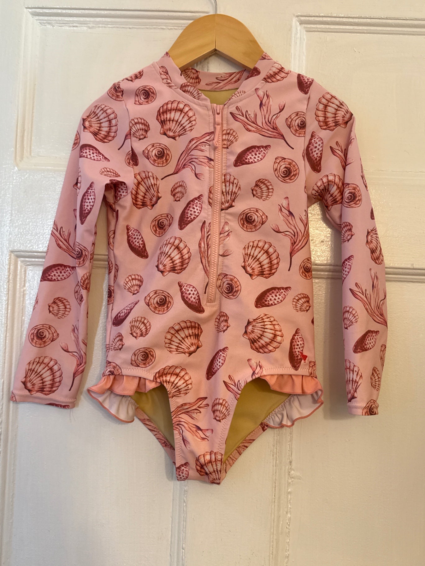 Swimwear 4/5T Very Good