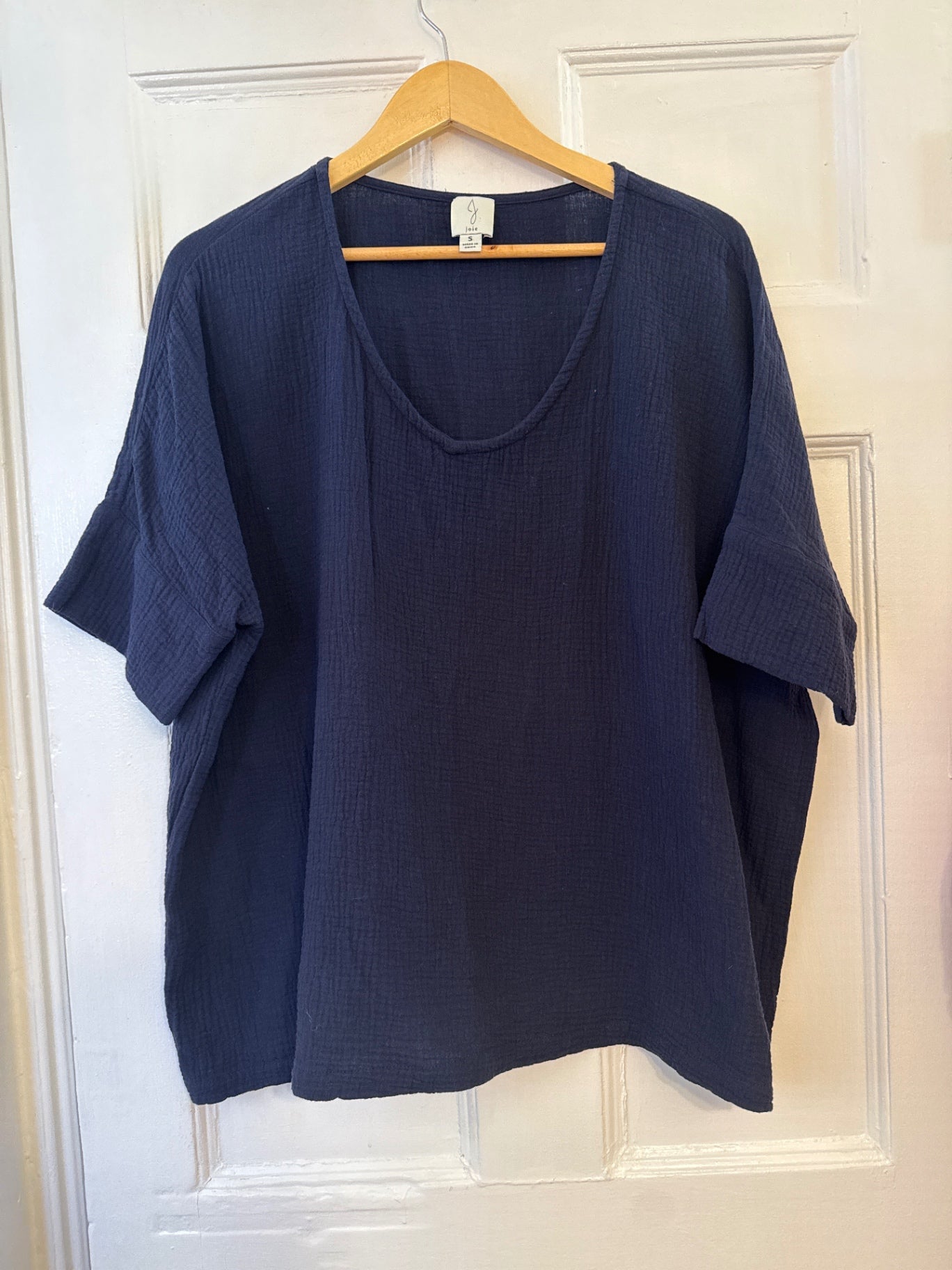 Joie Top S Very Good
