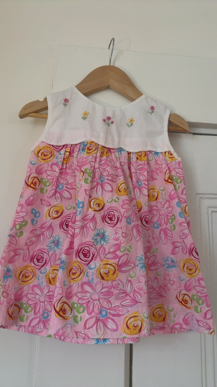 Les Petits Soleils Dress 24 mo. New with tags