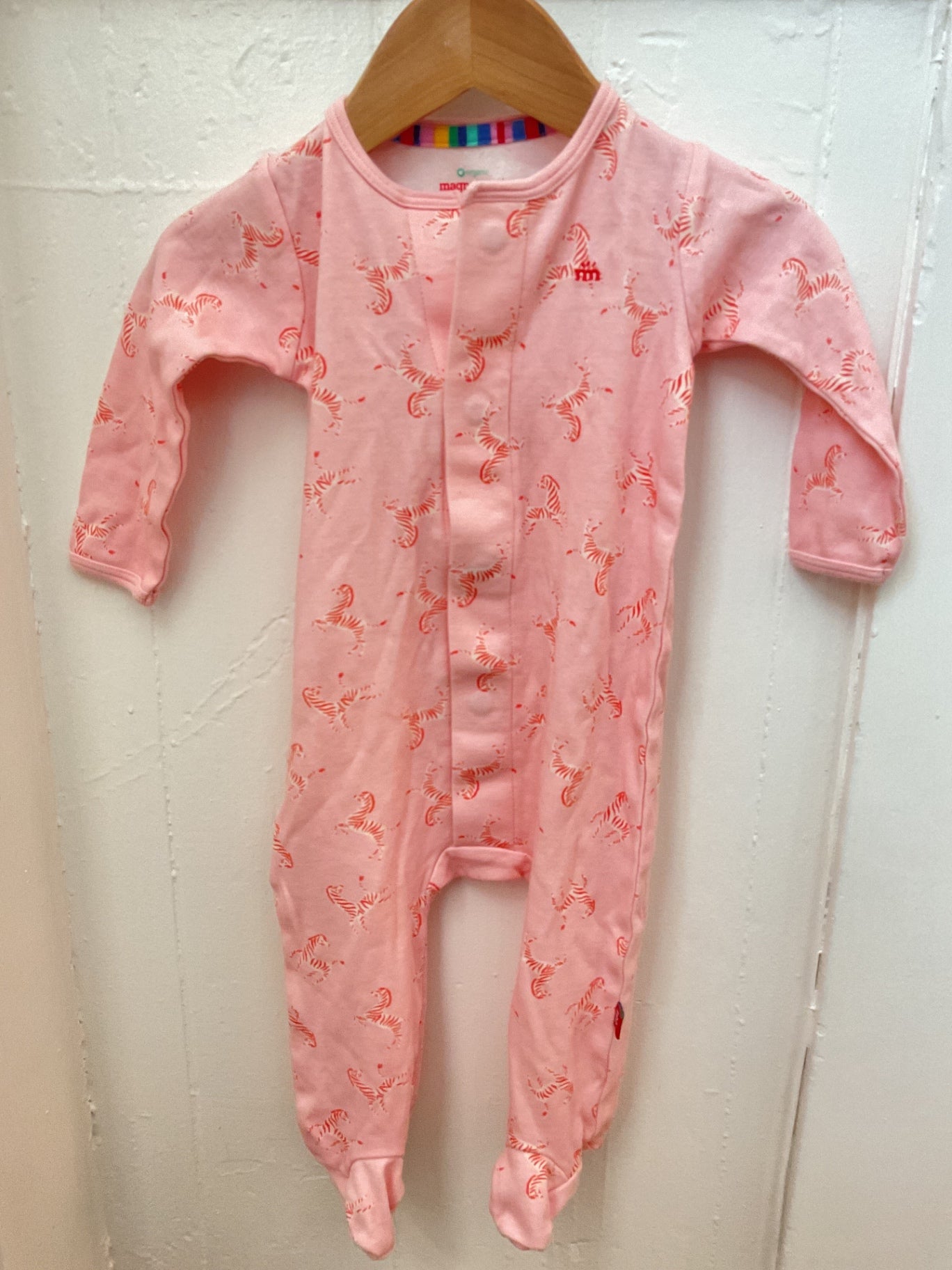 magnetic me Pajamas 6-9 mo. Very Good