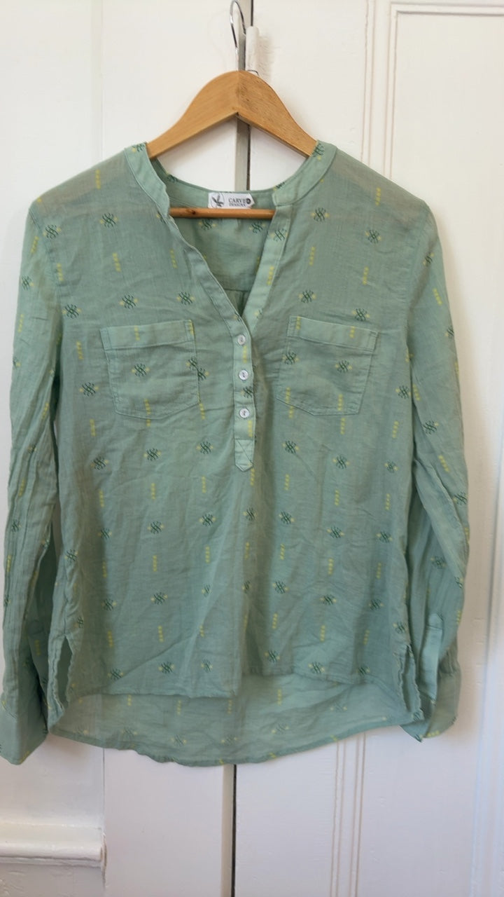Carve Designs Top M