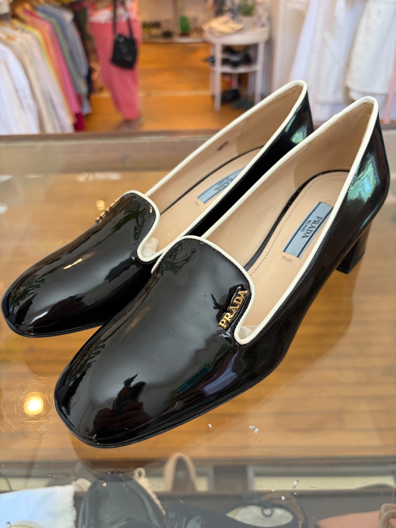 Prada Shoes 35.5 New with tags