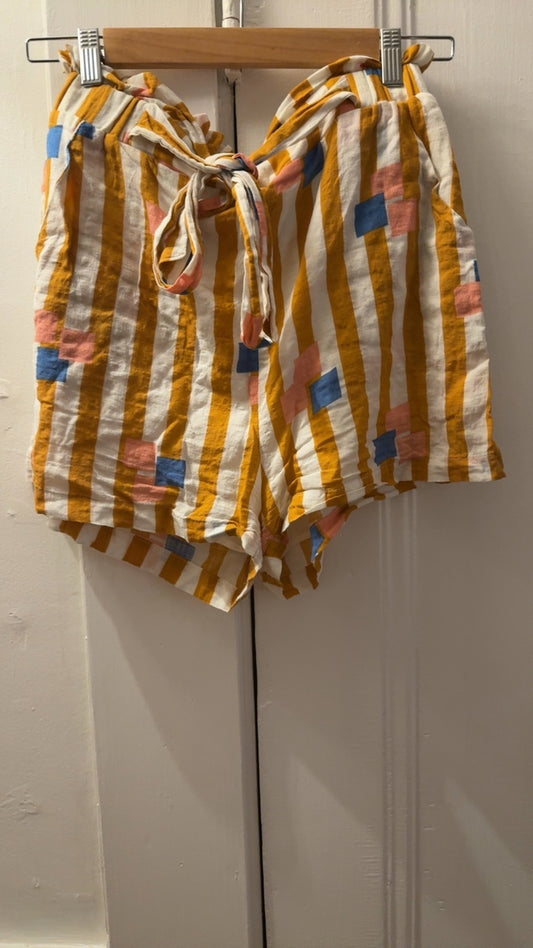 Entro Shorts S New without tags