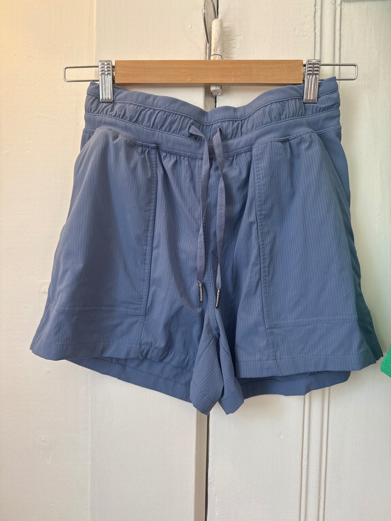 Lululemon Shorts 4 Very Good
