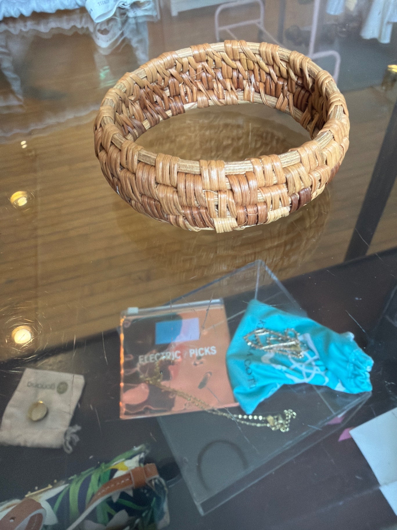 Unknown Accessories N/A Very Good