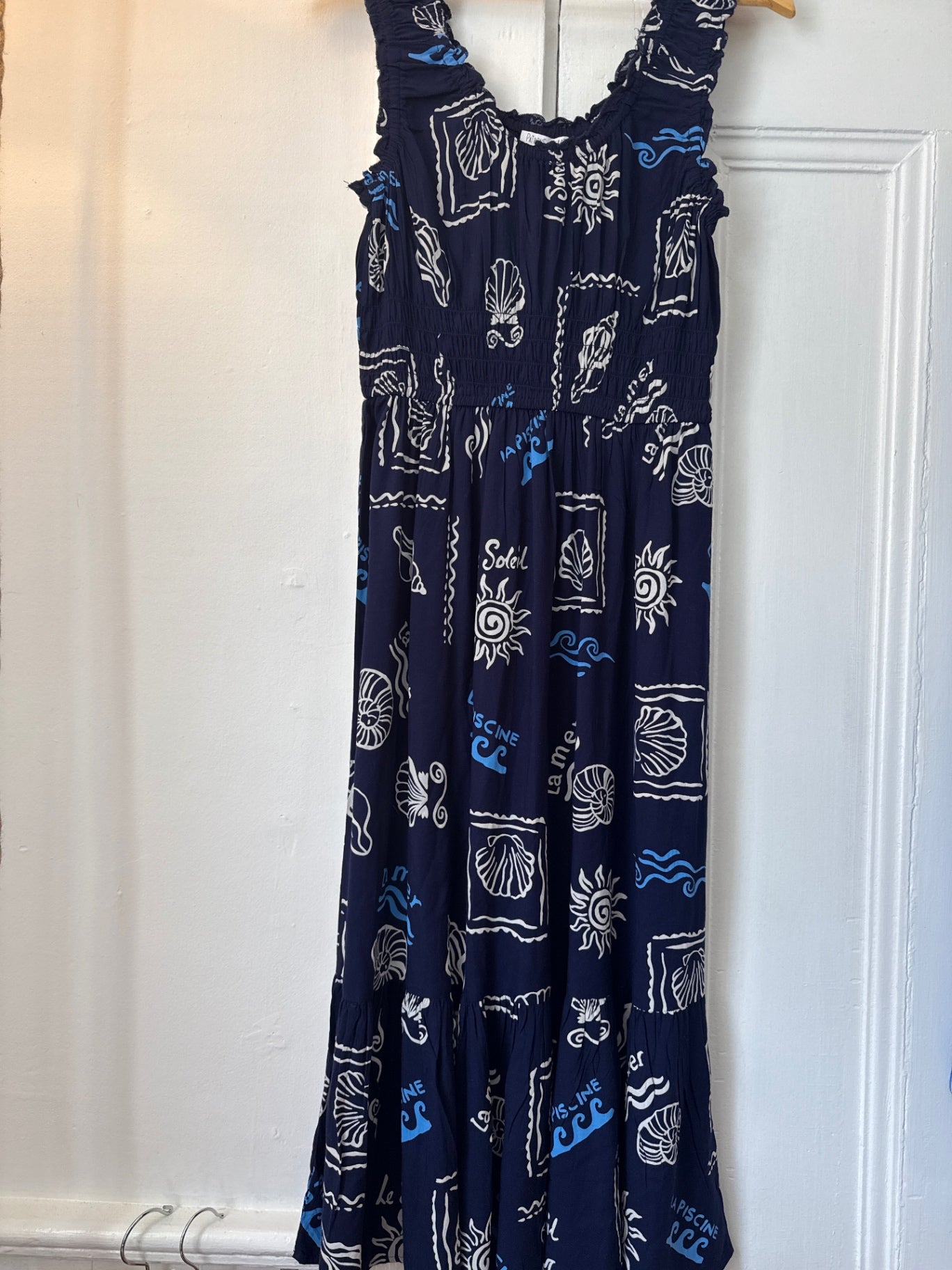 Patrons of Peace Dress S Very Good