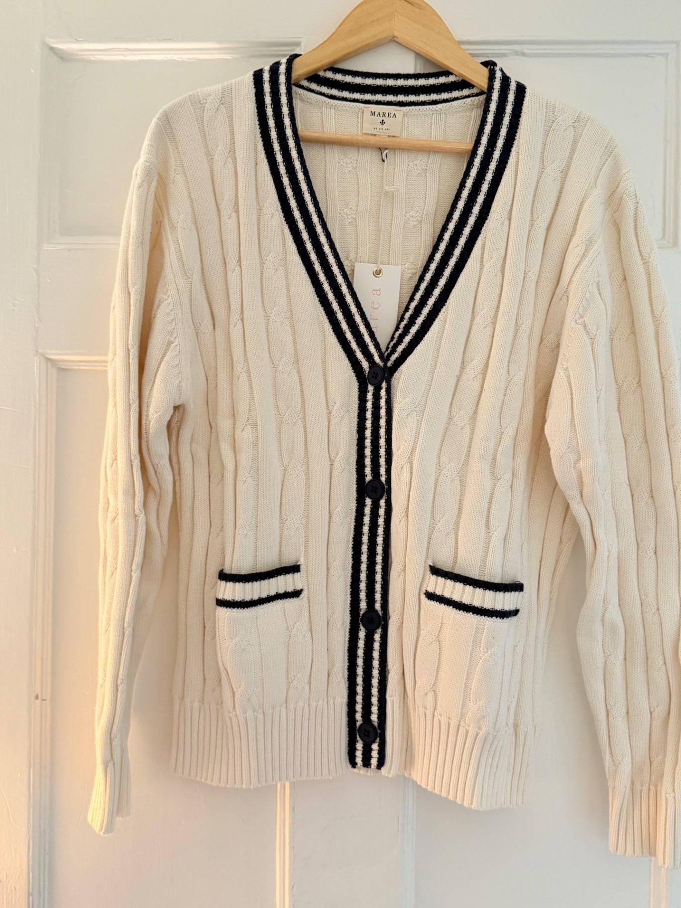 marea Sweater M New with tags