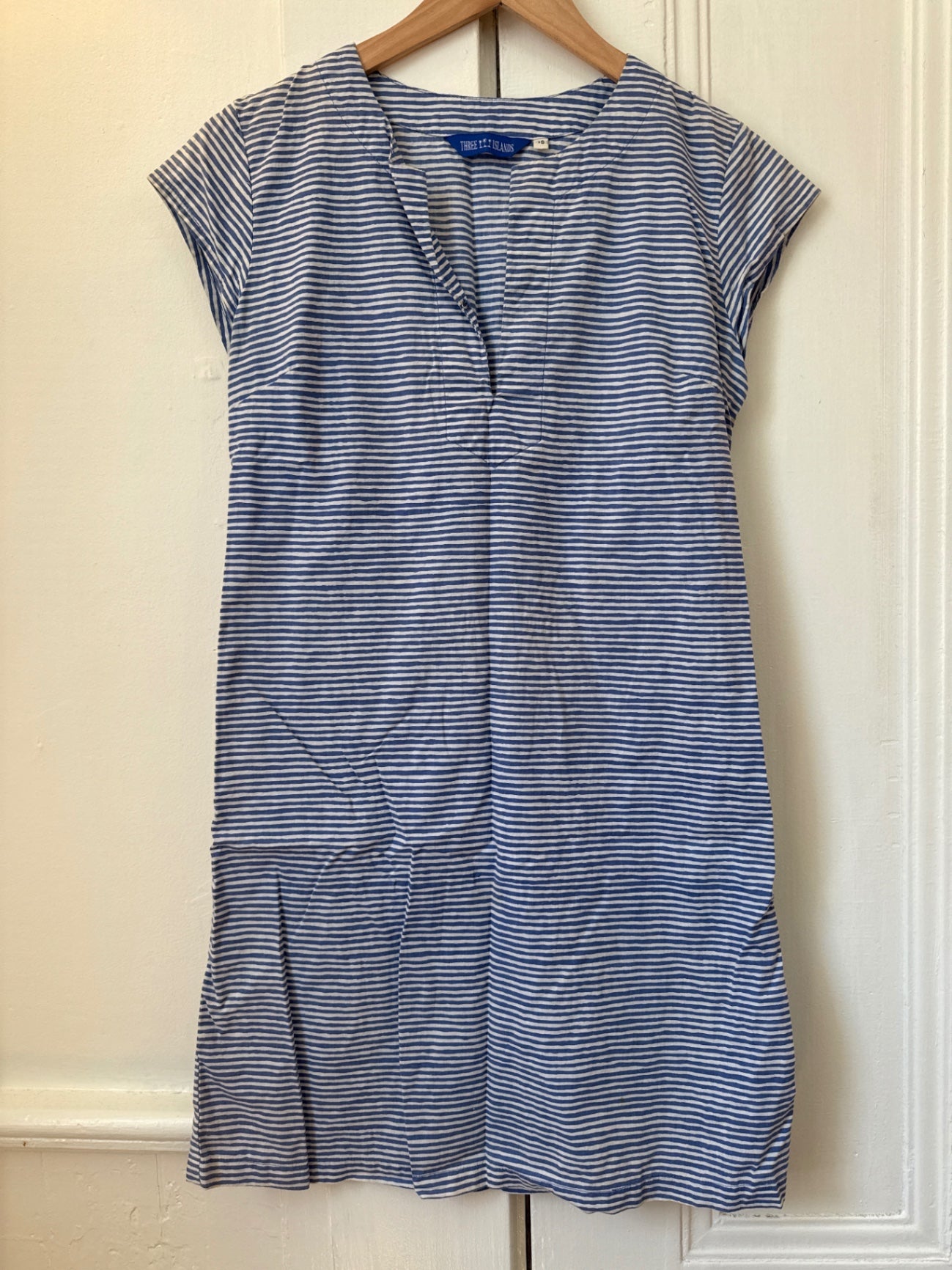 Three Islands Dress XS Good