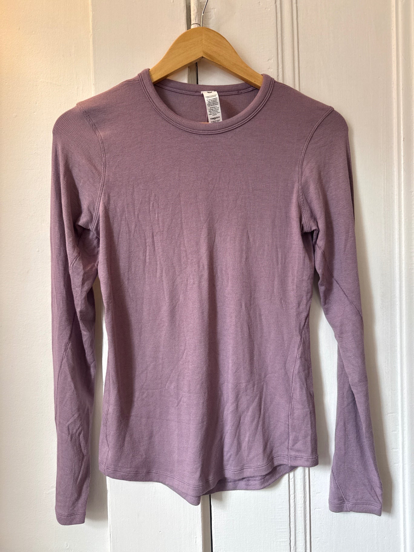 Lululemon Top 6 New without tags