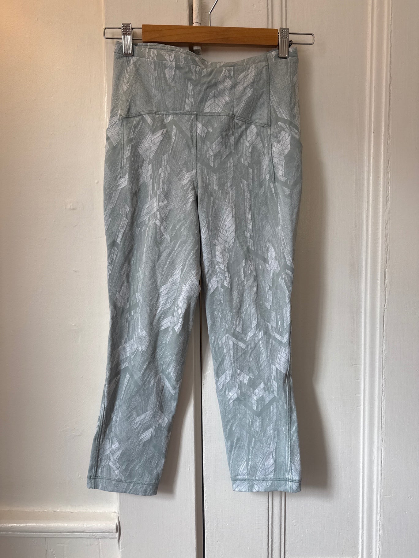 Lululemon Pants 6 New without tags