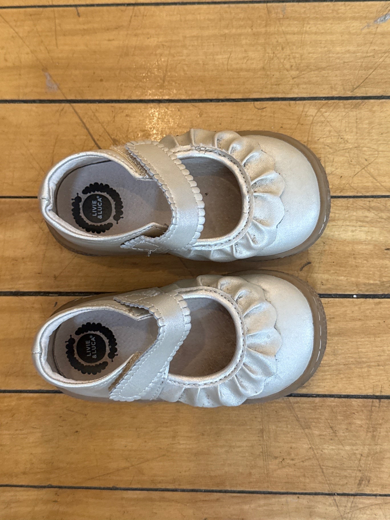 Livie & Luca Shoes 7 Good