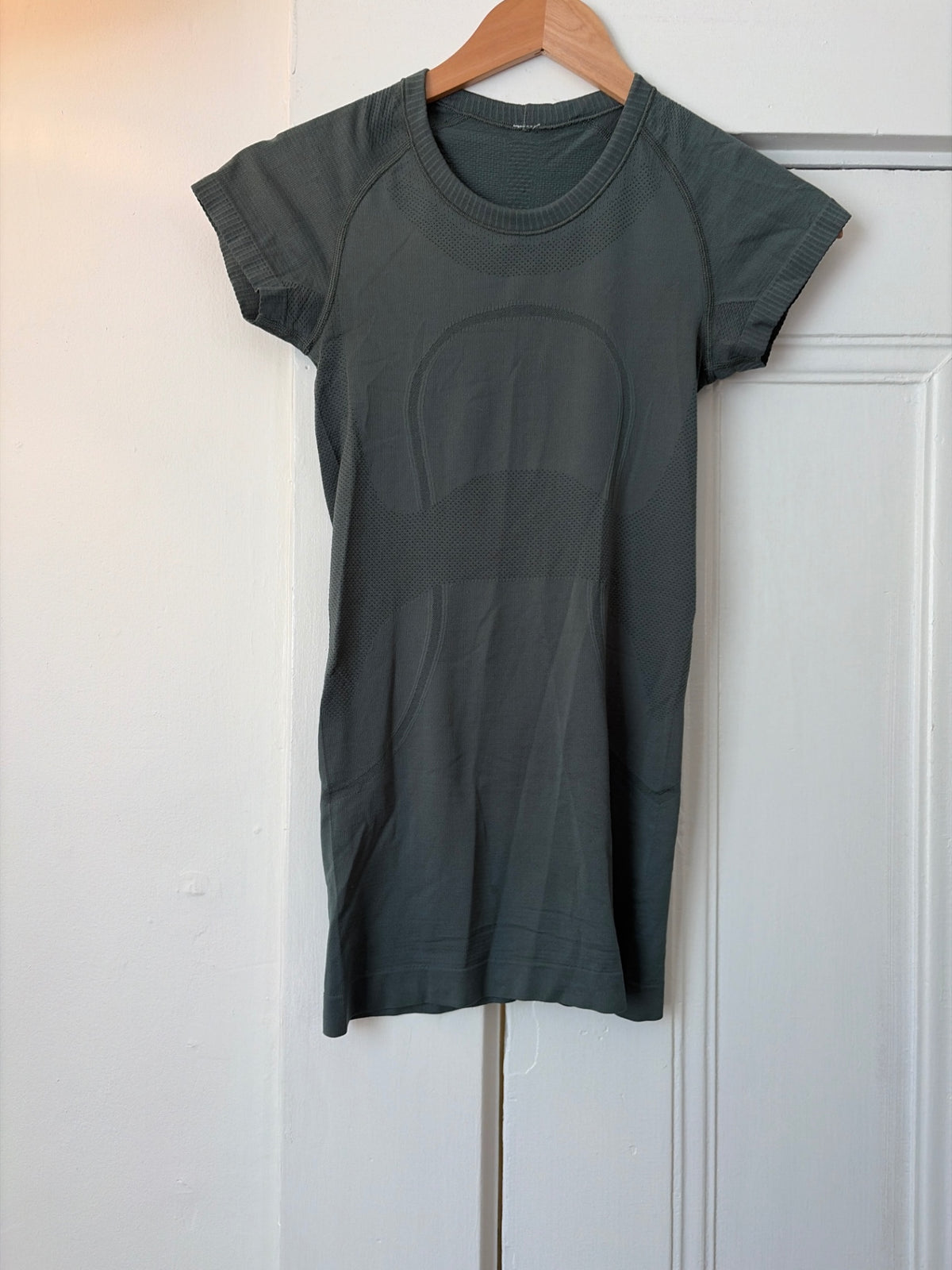 Lululemon Activewear S Good